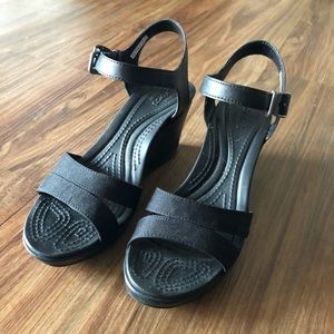 Crocs Dual Comfort Wedges